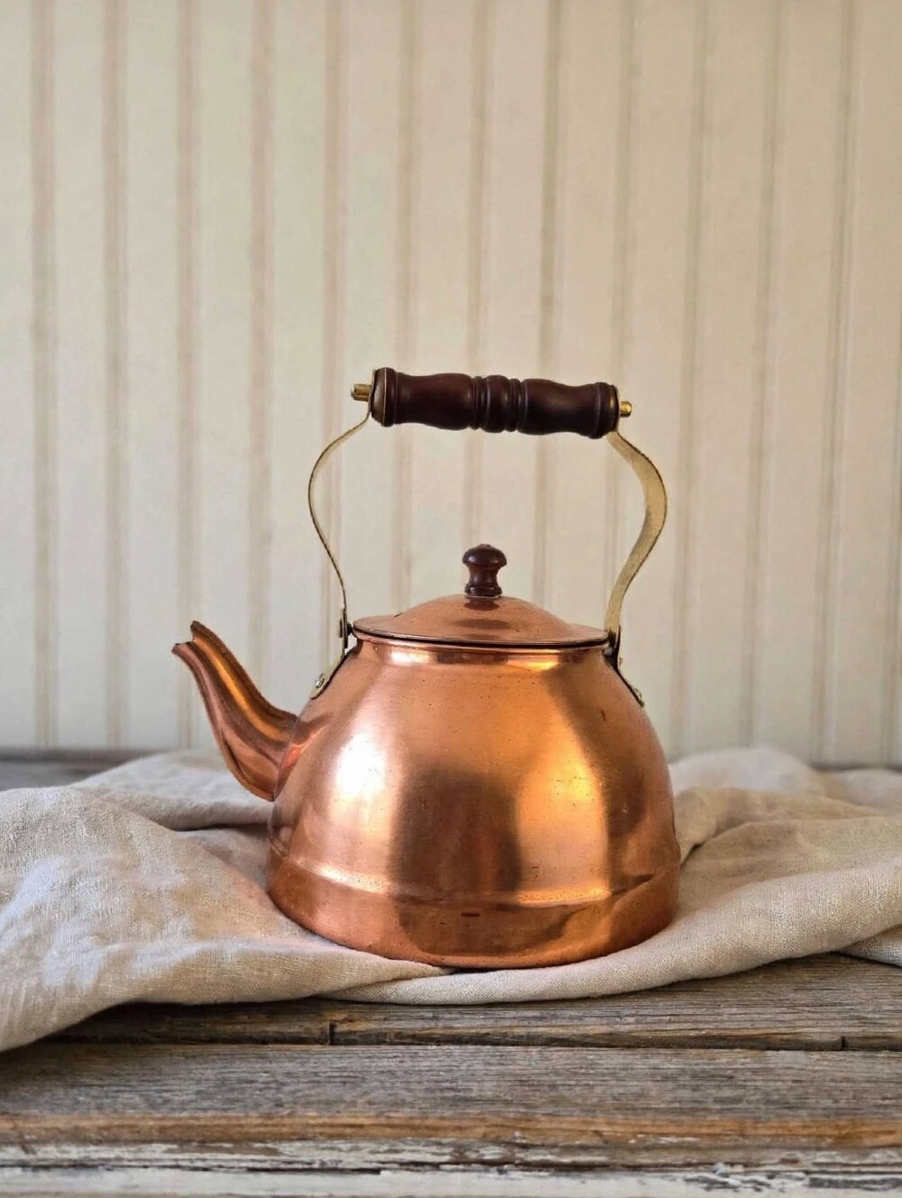 Vintage Copper Tea Kettle with Wooden Handle | Cottagecore Farmhouse